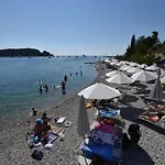 Nyaraló In Rovinjsko With Pool Rovinjsko Selo